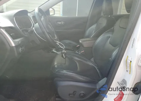 2015 Jeep Cherokee Limited z USA, uszkodzony, nr VIN 1C4PJLDB4FW525660